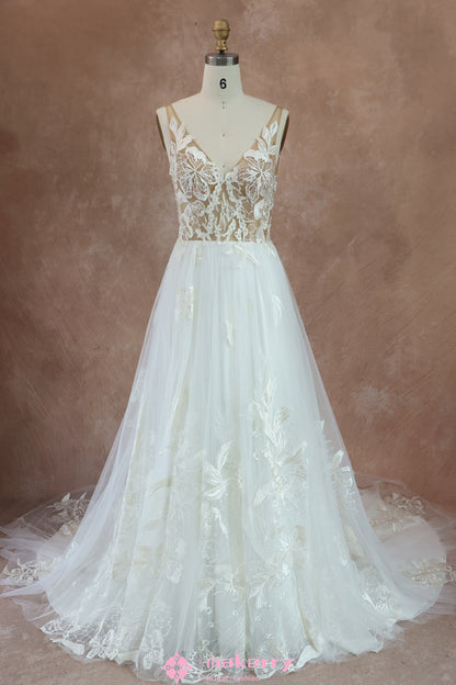 Dreamy floral lace Wedding Dress For wholesale