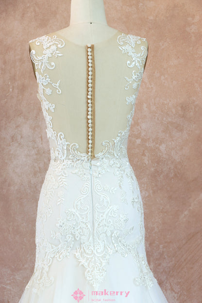 Luxury Fit and Flare With Applique Wedding Dress