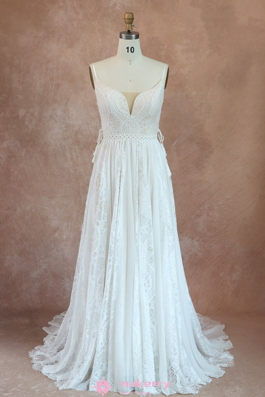 Charming Boho Lace Spaghetti Straps Wedding Dress