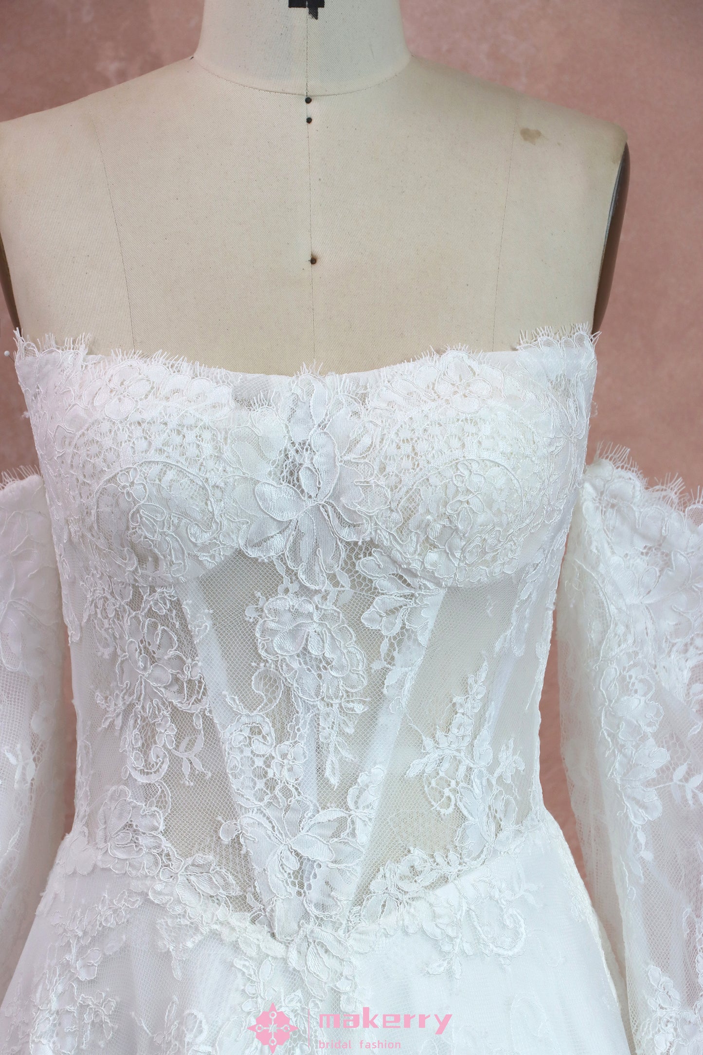 Romantic Vintage Lace Corset Wedding Dress with Off-Shoulder Sleeves MakerryBridal Romantic Vintage Lace Corset Wedding Dress with Off-Shoulder Sleeves MakerryBridal