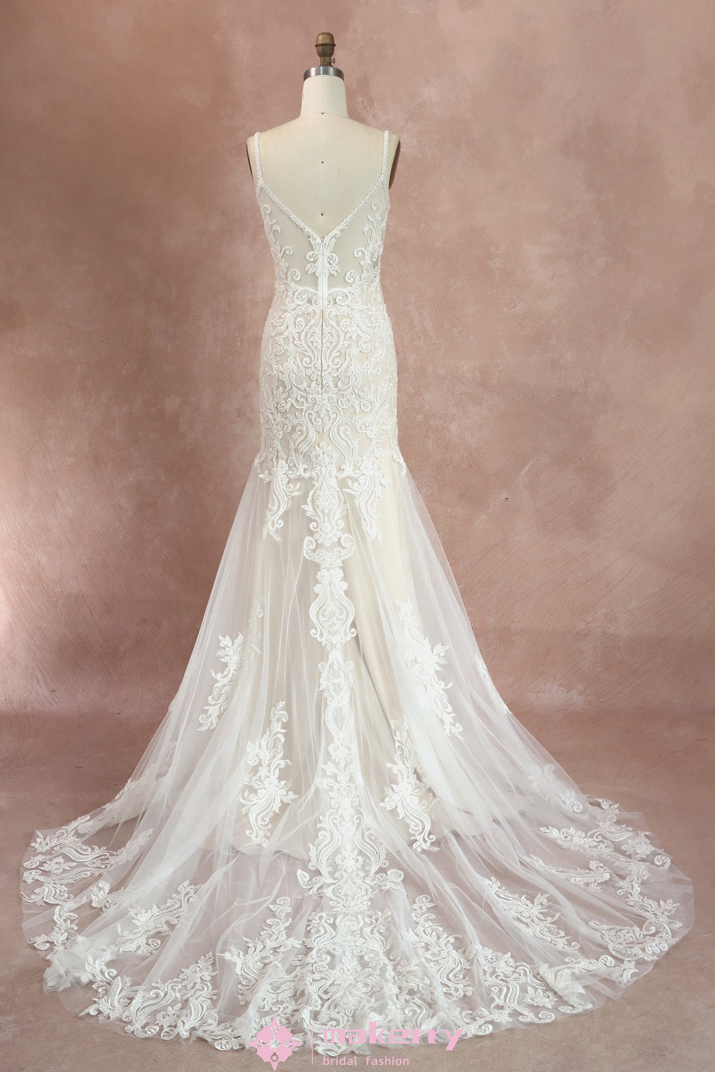 Classic Elegance And Modern Allure Beaded Lace Wedding Gown