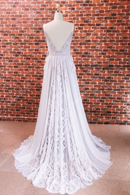 Sexy Lace Bohemian Spaghetti Straps Wedding Dress