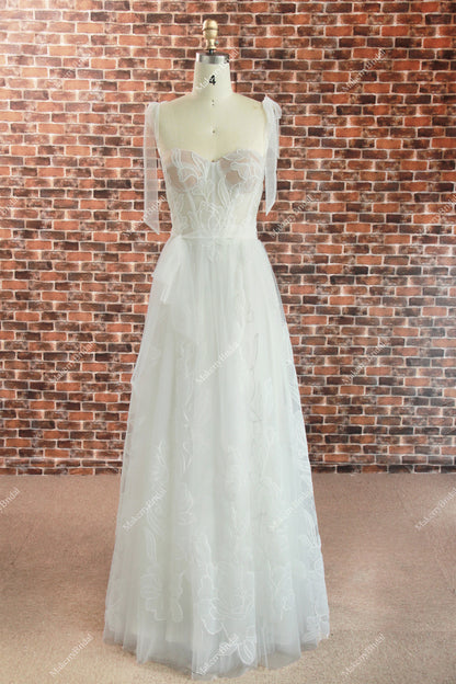 Dreamy Sweetheart Emboridery Lace Wedding Dress