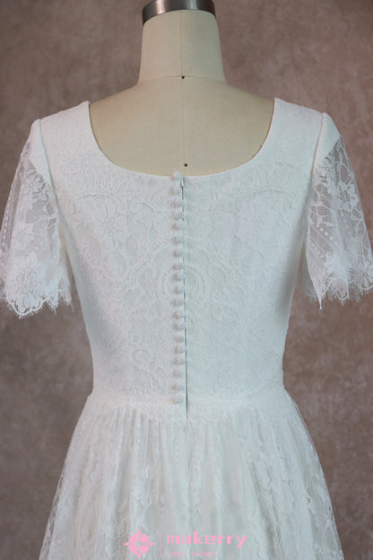 Vintage A Line Tiered Lace Wedding Dress With Square Neckline