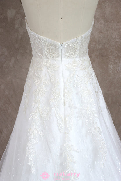 Sweetheart Beaded Lace Applique Bride Gown