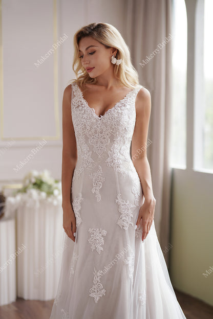 Romantic Strap V-Neck Fit & Flare Wedding Dress