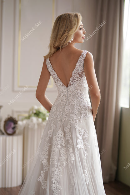 Romantic Strap V-Neck Fit & Flare Wedding Dress