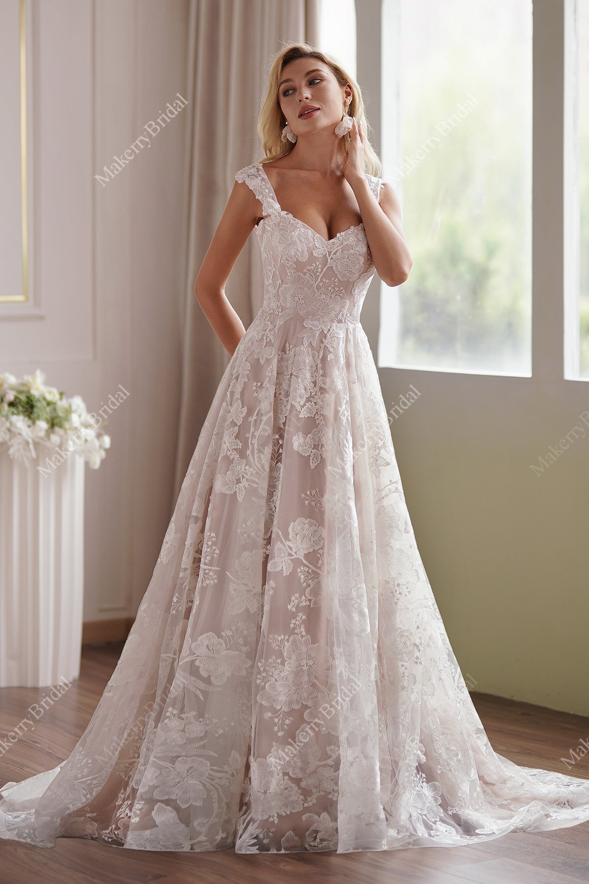 Dreamy Floral A-Line Wedding Dress With Lace