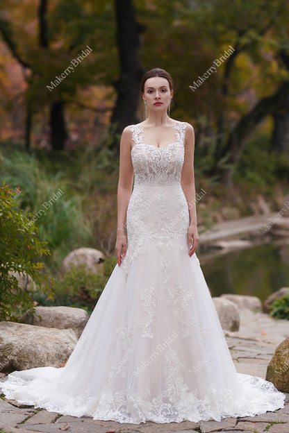 Appliques Lace Mermaid Long Train Wedding Dress