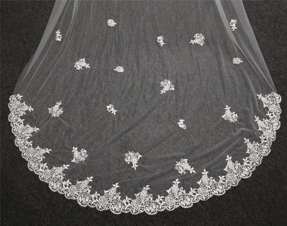 Wholesale Long Trailing Lace Wedding Veil