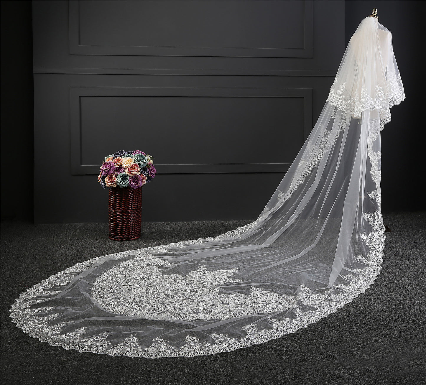 Luxury three meters long lace applique wedding veils