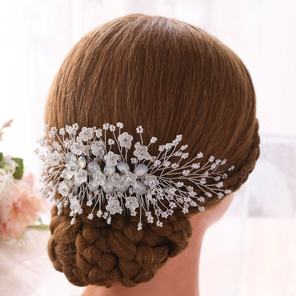 Handmade wedding headpiece hair comb with drop-shaped pearls