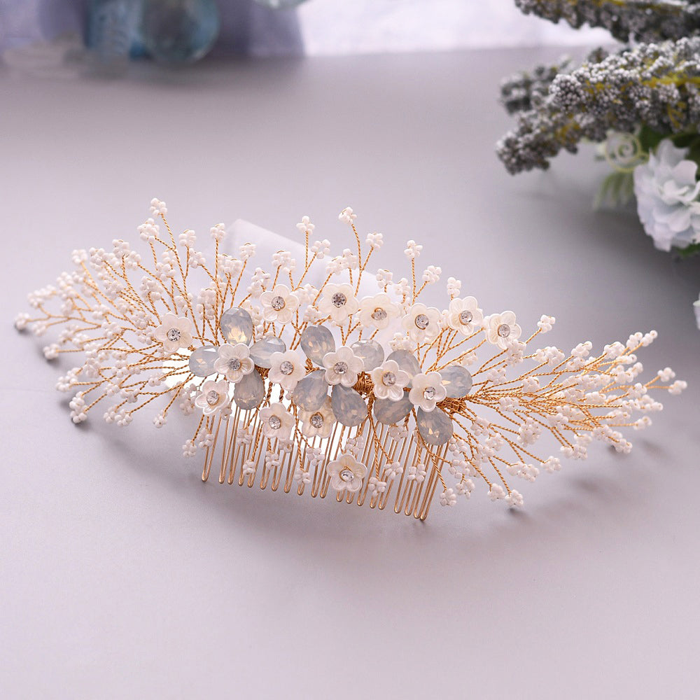 Handmade wedding headpiece hair comb with drop-shaped pearls