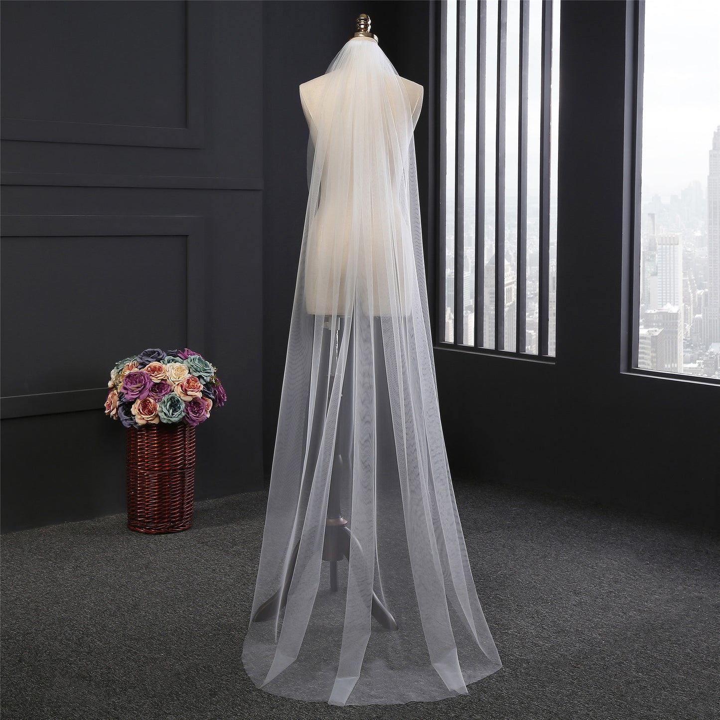 Tulle One-tier Cut Edge Chapel Bridal Veil