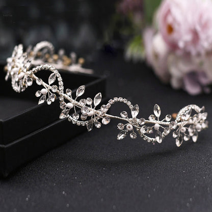 Glamorous axial symmetrical rhinestones headband