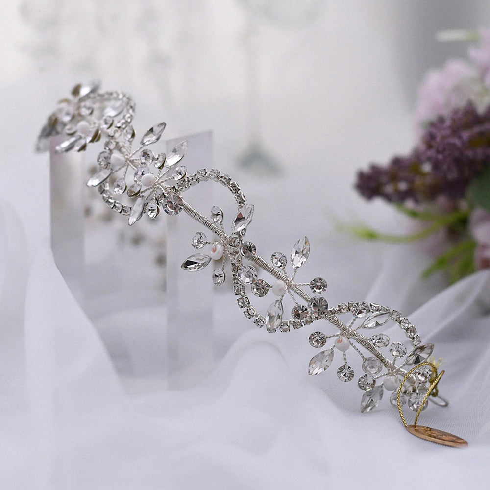 Glamorous axial symmetrical rhinestones headband