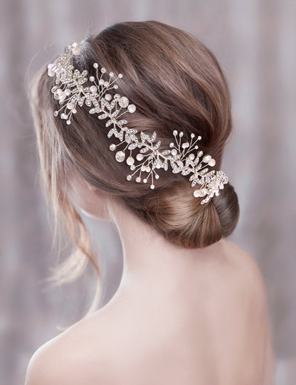 Delicate rhinestones pearls bridal headband