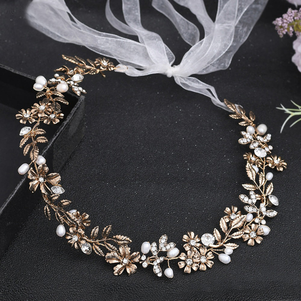 Vintage pearl and rhinestone bridal hair vine