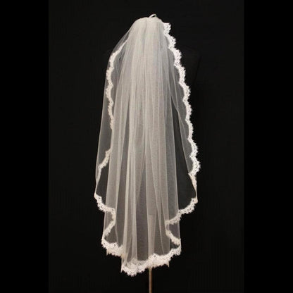 Eyelash Lace Panel Bridal Veil