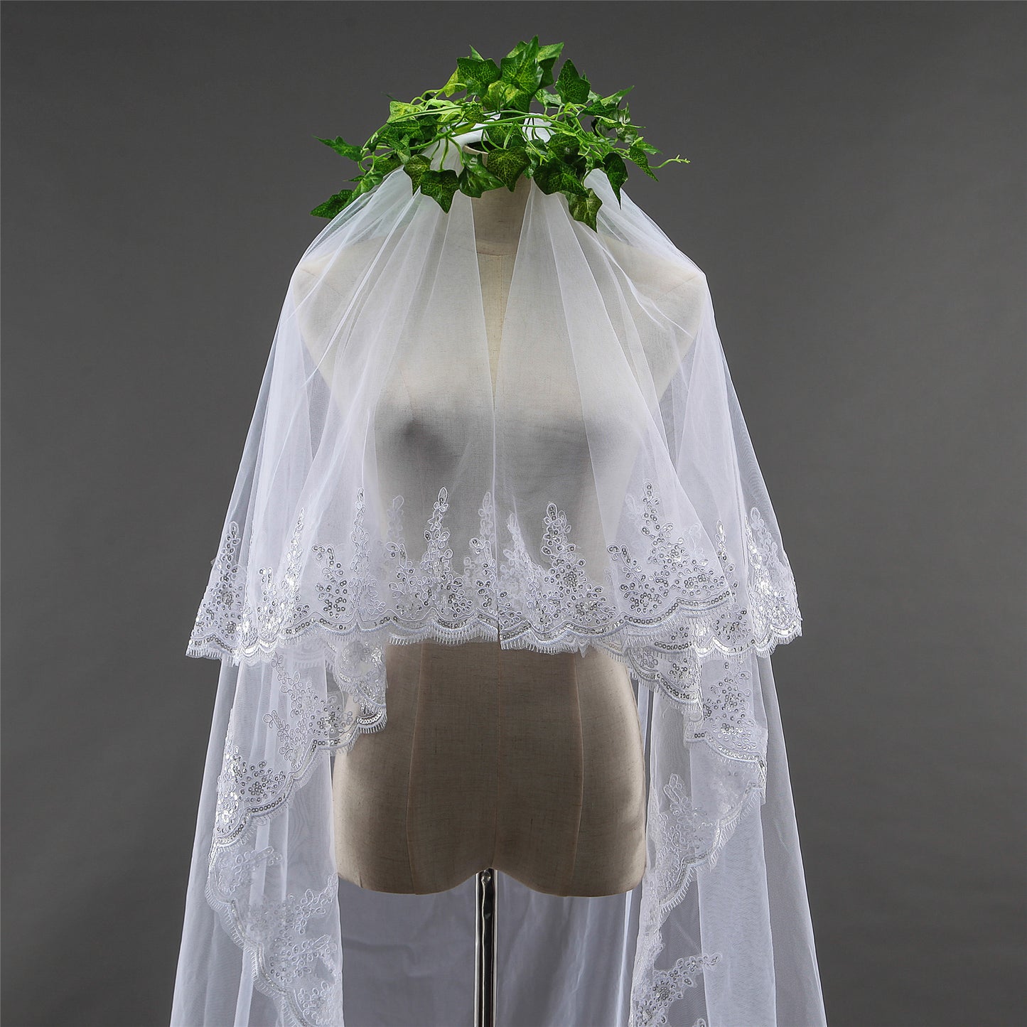 Wholesale lace trim bridal veil