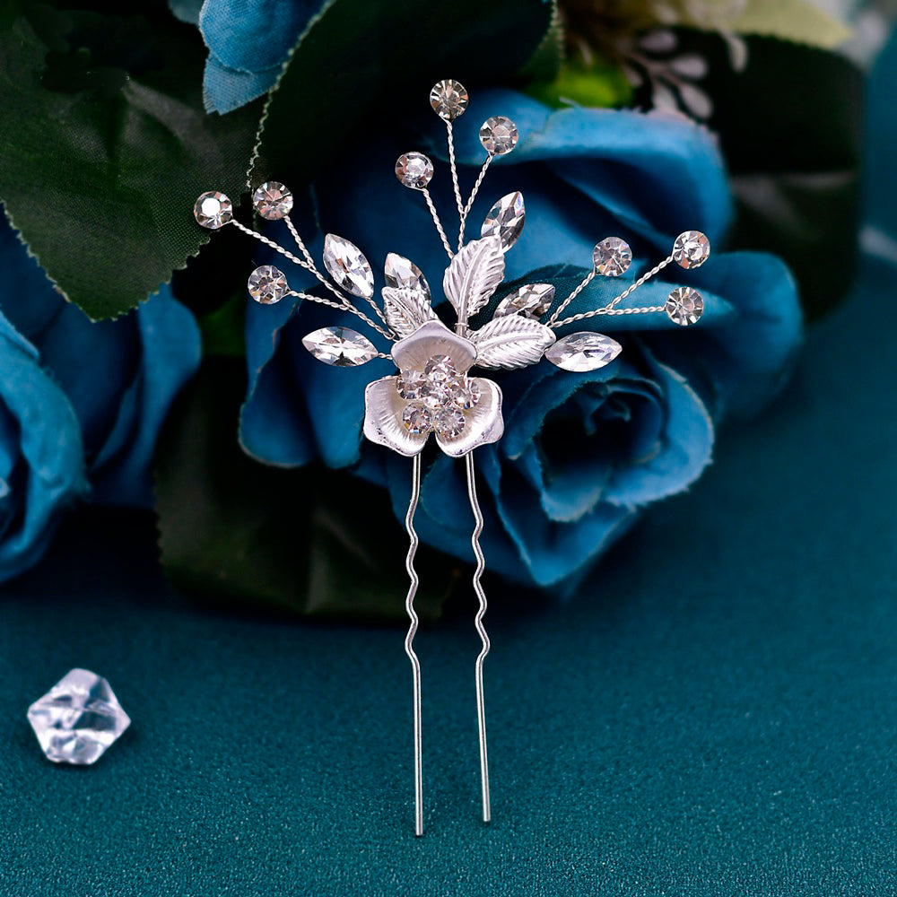 Beautiful floral silver wedding hair comb with head pin